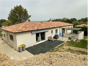 propriete à la vente -   13650  MEYRARGUES, surface 191 m2 vente propriete - UBI422151145